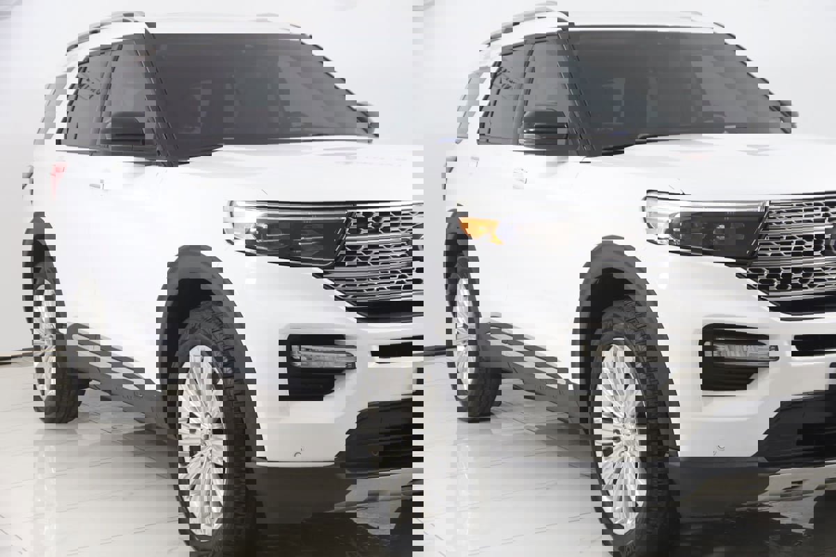 Used 2021 Ford Explorer Limited w/ Equipment Group 301A image 43