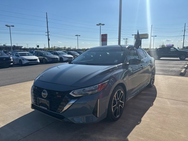 Certified 2025 Nissan Sentra SR w/ SR Premium Package image 7