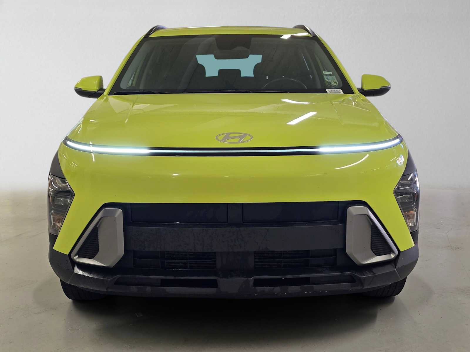 Used 2025 Hyundai Kona SEL AWD/4WD image 8
