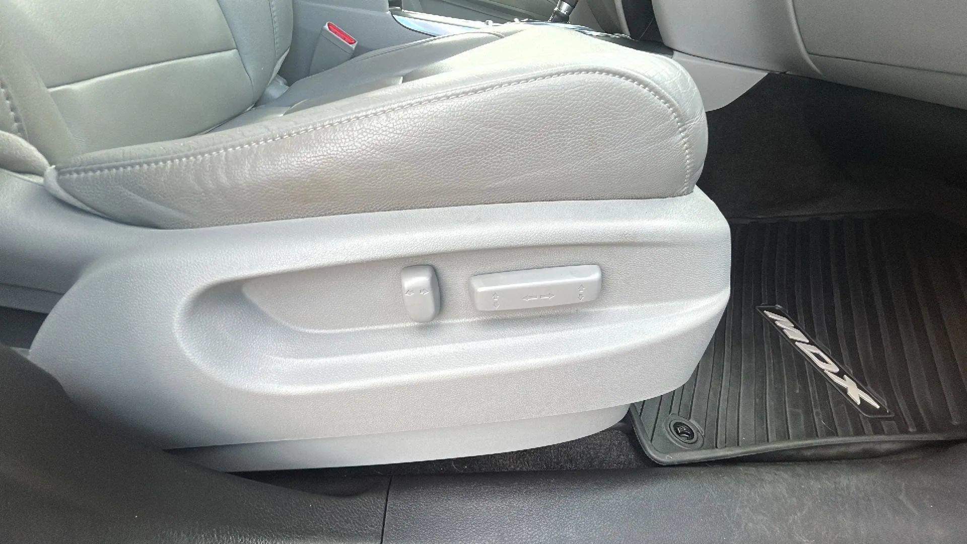 Used 2015 Acura MDX SH-AWD w/ Technology Package image 42