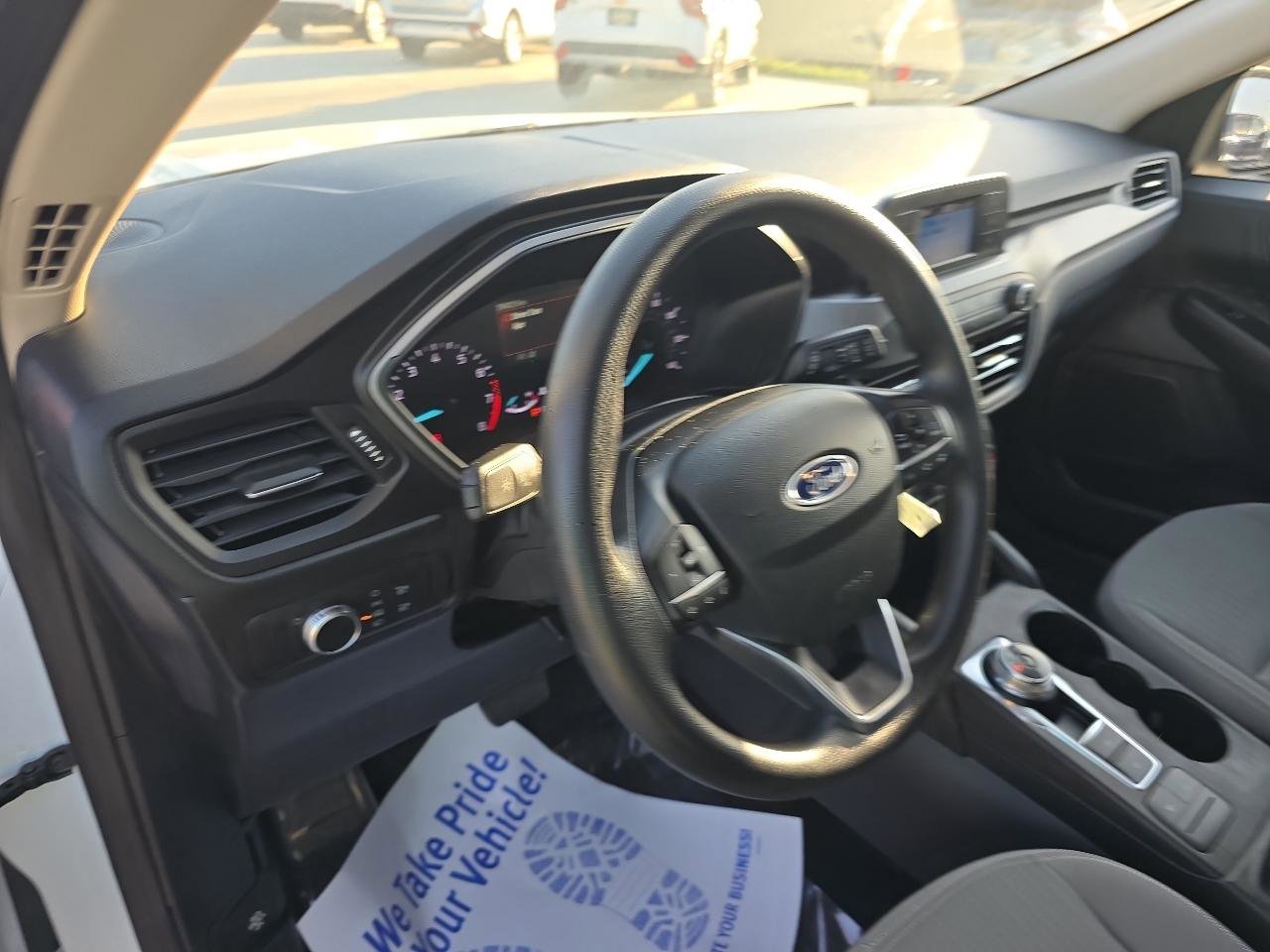 Used 2020 Ford Escape S AWD/4WD image 17