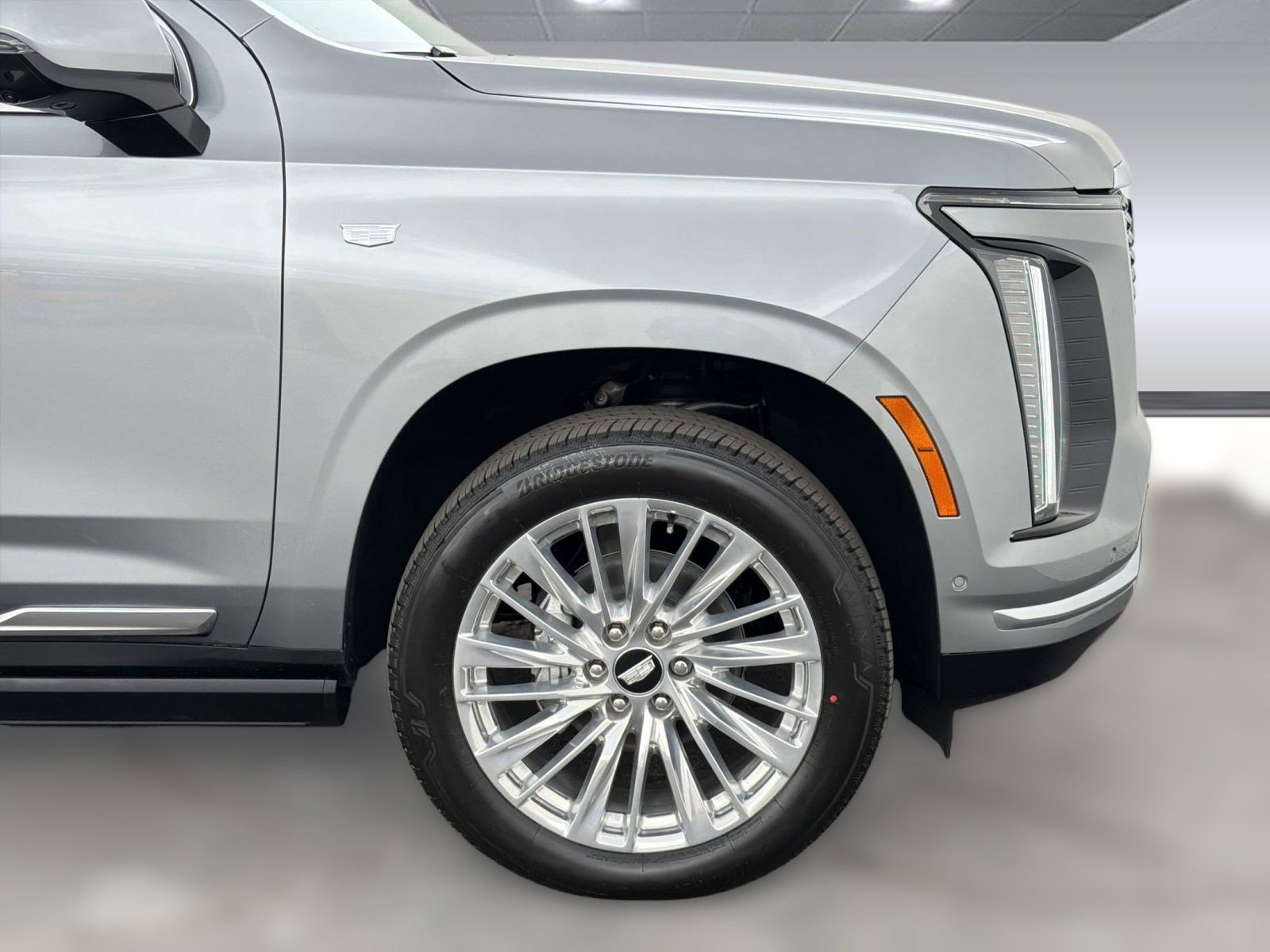 New 2026 Cadillac Escalade Luxury AWD/4WD image 12