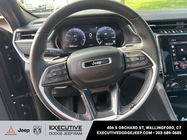 Used 2022 Jeep Grand Cherokee Altitude AWD/4WD image 8