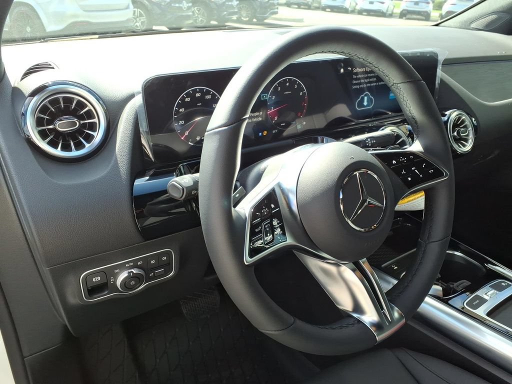 New 2026 Mercedes-Benz GLA 250 4MATIC image 16