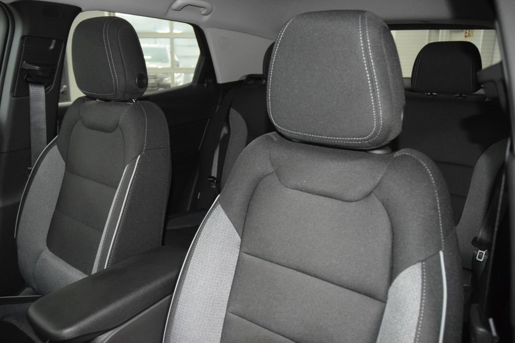 New 2026 Chevrolet TrailBlazer LT w/ Convenience Package FWD image 40