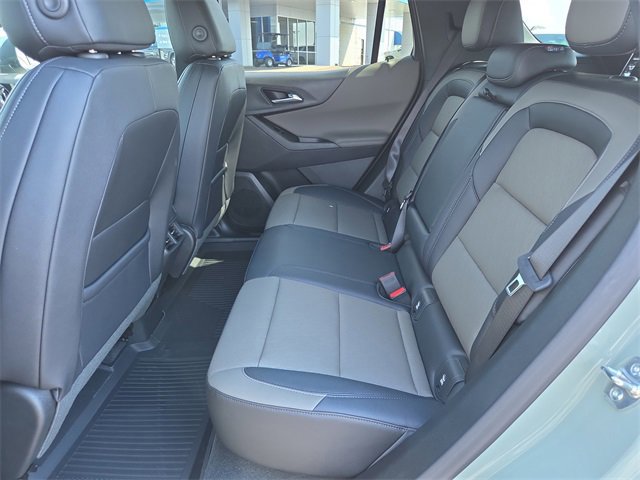 New 2026 Chevrolet Equinox LT w/ Convenience Package II image 11