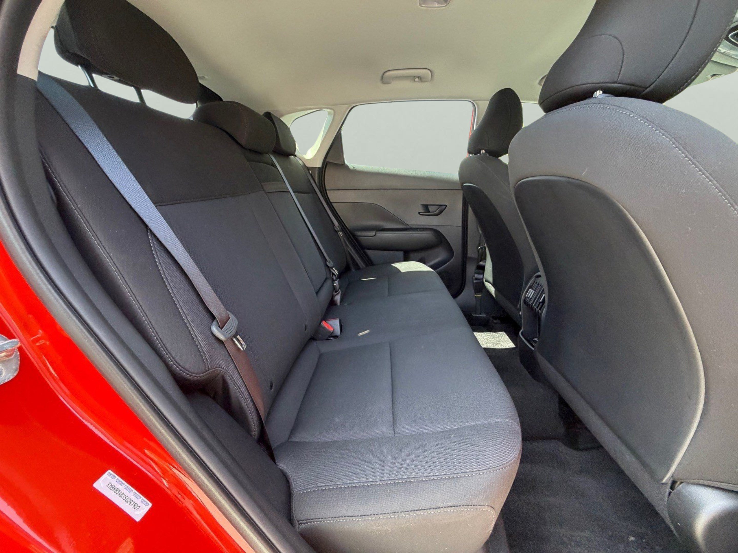 Used 2025 Hyundai Kona SEL FWD image 16