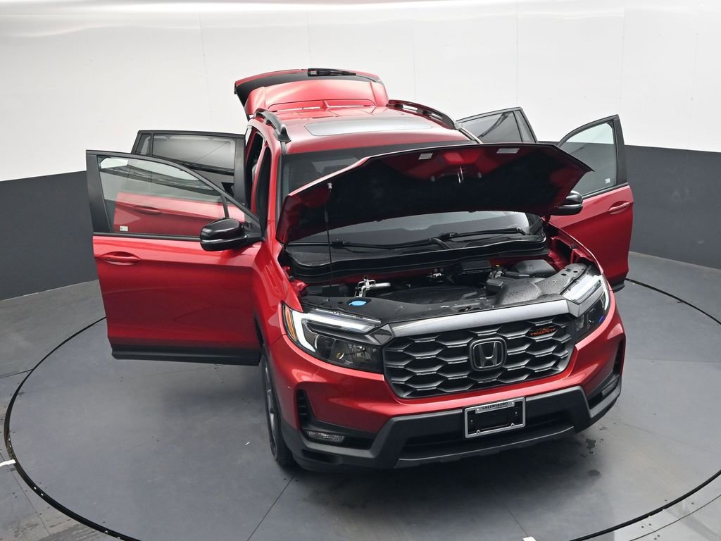 Used 2022 Honda Passport TrailSport image 37