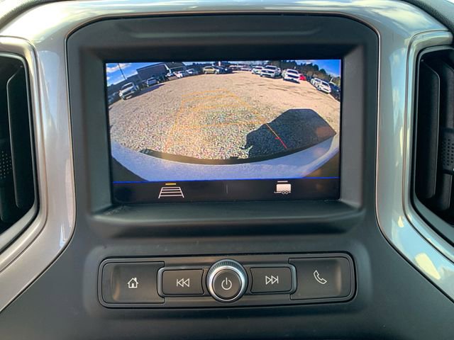 Used 2022 Chevrolet Silverado 2500 Custom w/ Custom Value Package AWD/4WD image 26