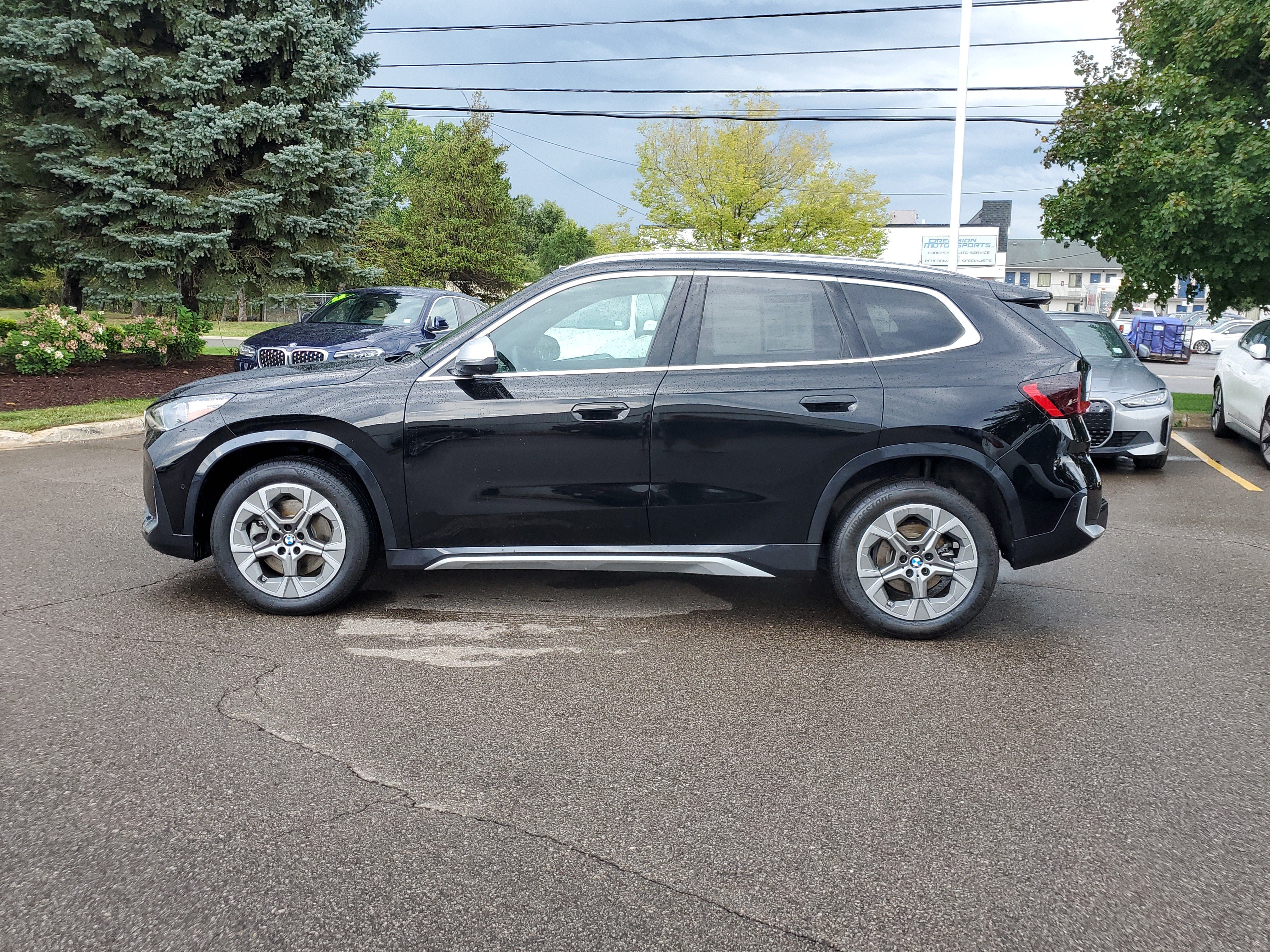 Certified 2024 BMW X1 xDrive28i w/ Premium Package AWD/4WD image 2