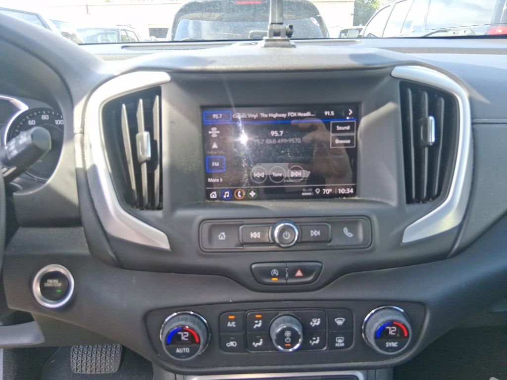 Used 2023 GMC Terrain SLE w/ Driver Convenience Package FWD image 15