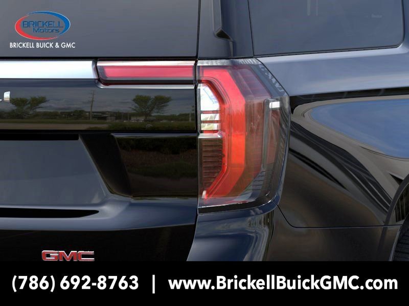 New 2026 GMC Yukon XL Denali w/ Denali Reserve Package AWD/4WD image 11