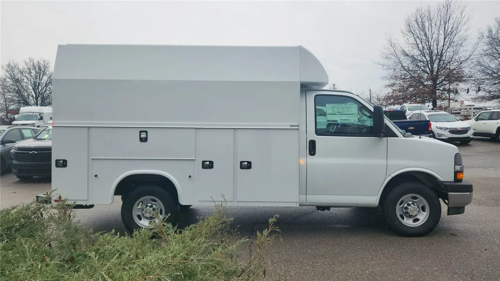 New 2025 Chevrolet Express 3500 w/ Power Convenience Package