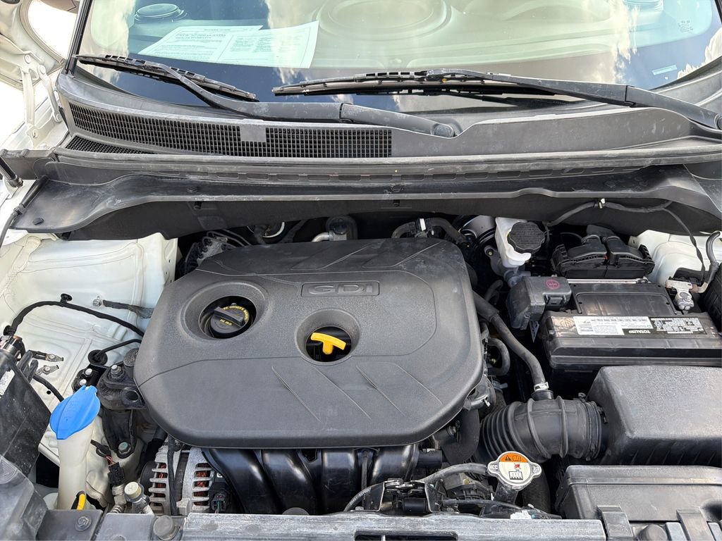 Used 2019 Kia Soul + FWD image 12