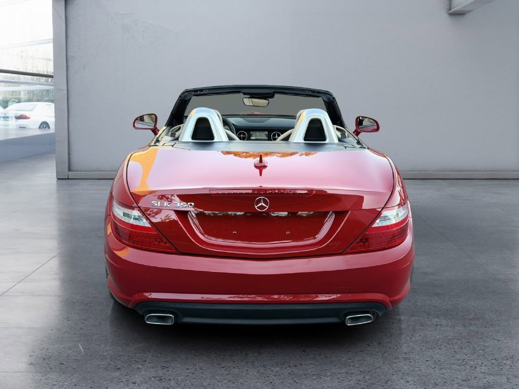 Used 2015 Mercedes-Benz SLK 350 image 16