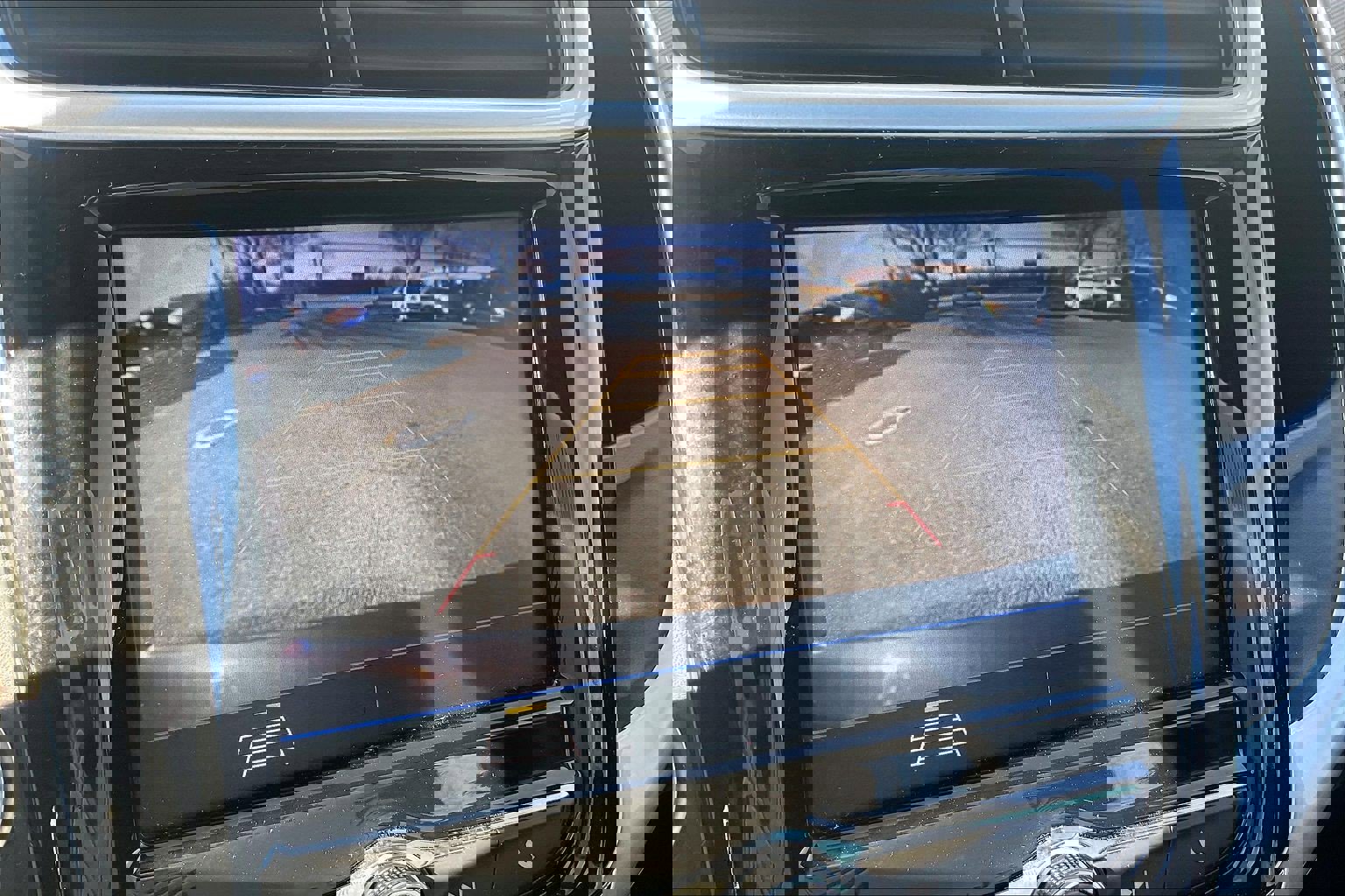 Used 2020 Chevrolet Sonic LT w/ Convenience Package image 26