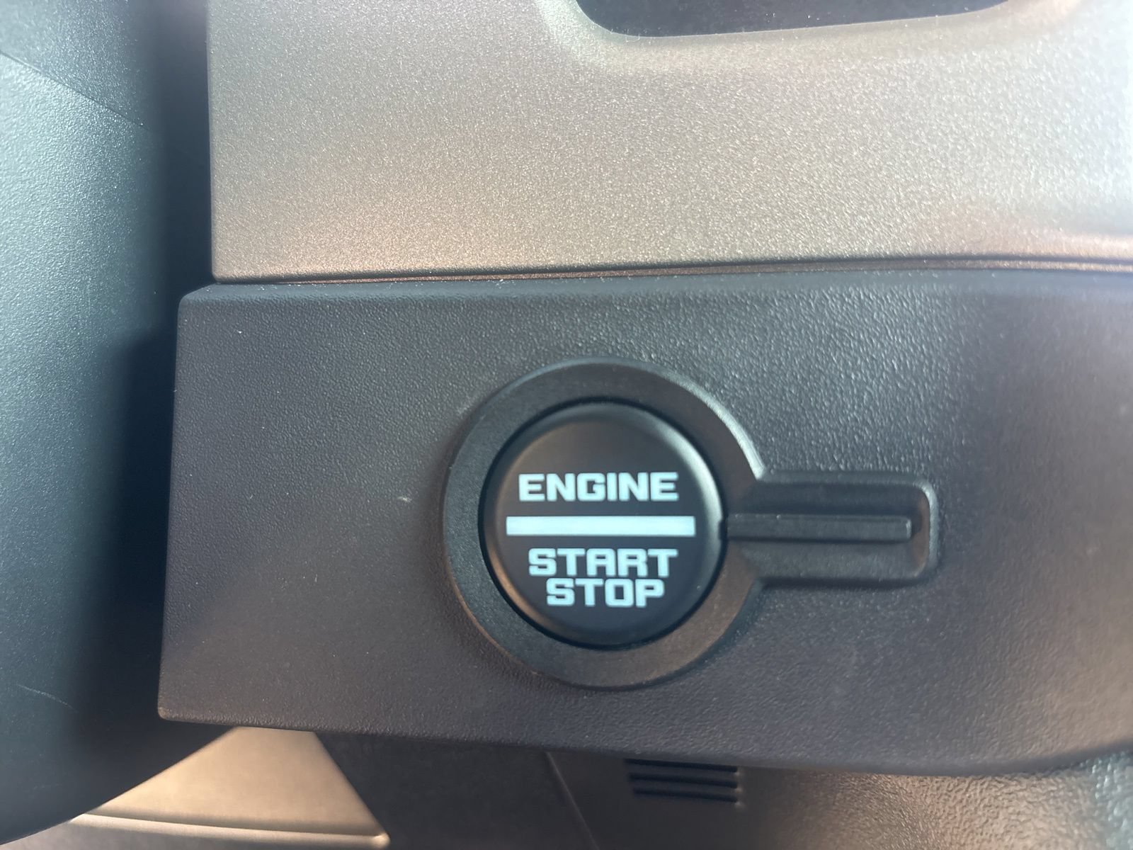 Used 2025 Ford Bronco Outer Banks AWD/4WD image 19