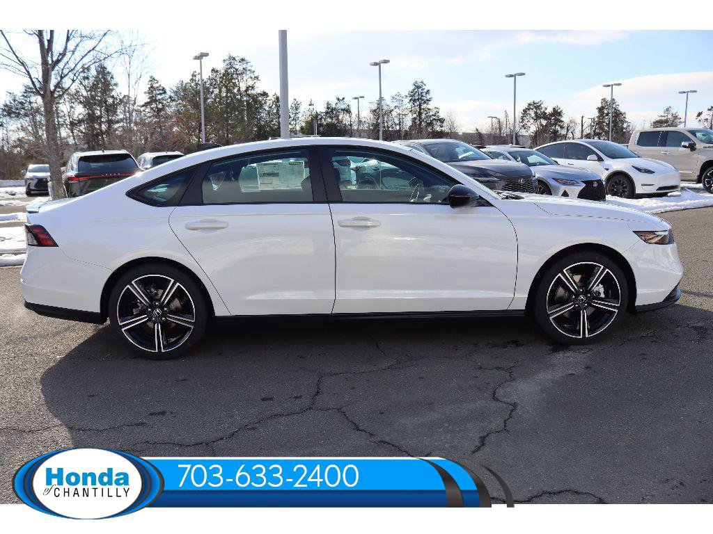 New 2026 Honda Accord Hybrid Sport image 8