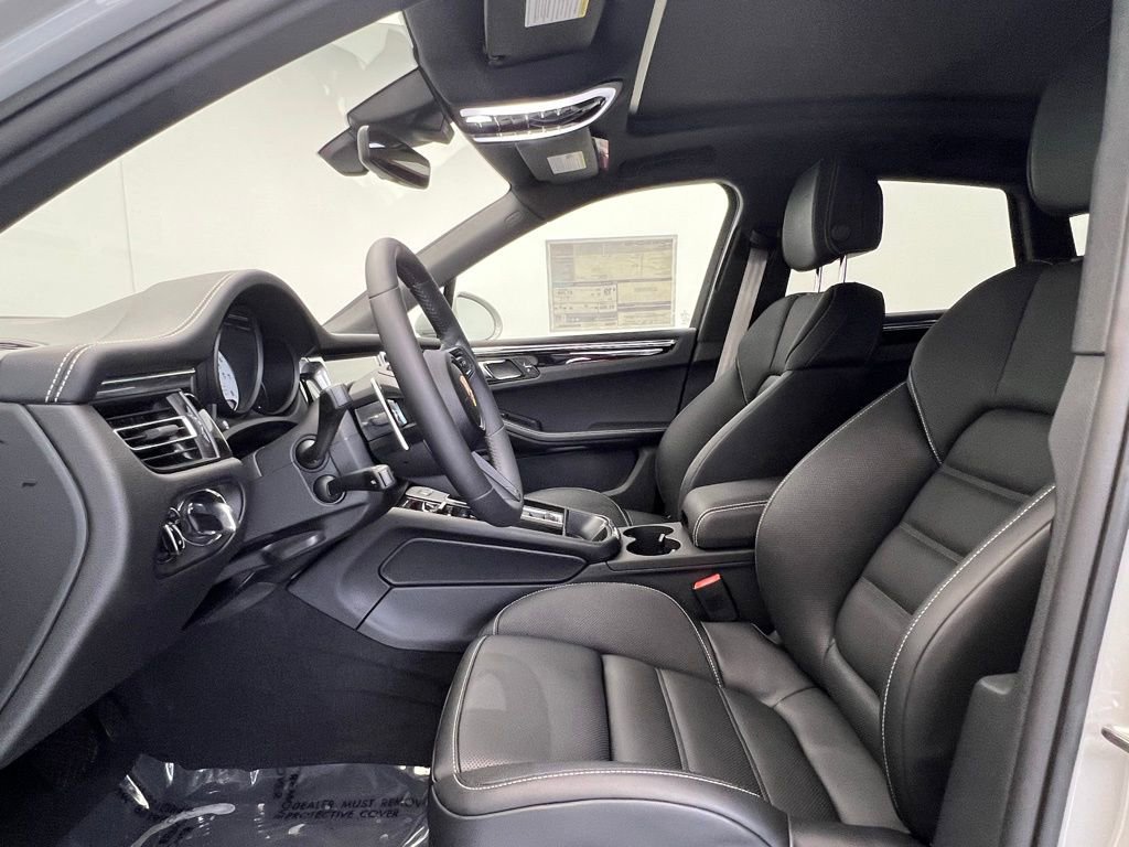 New 2025 Porsche Macan S image 5