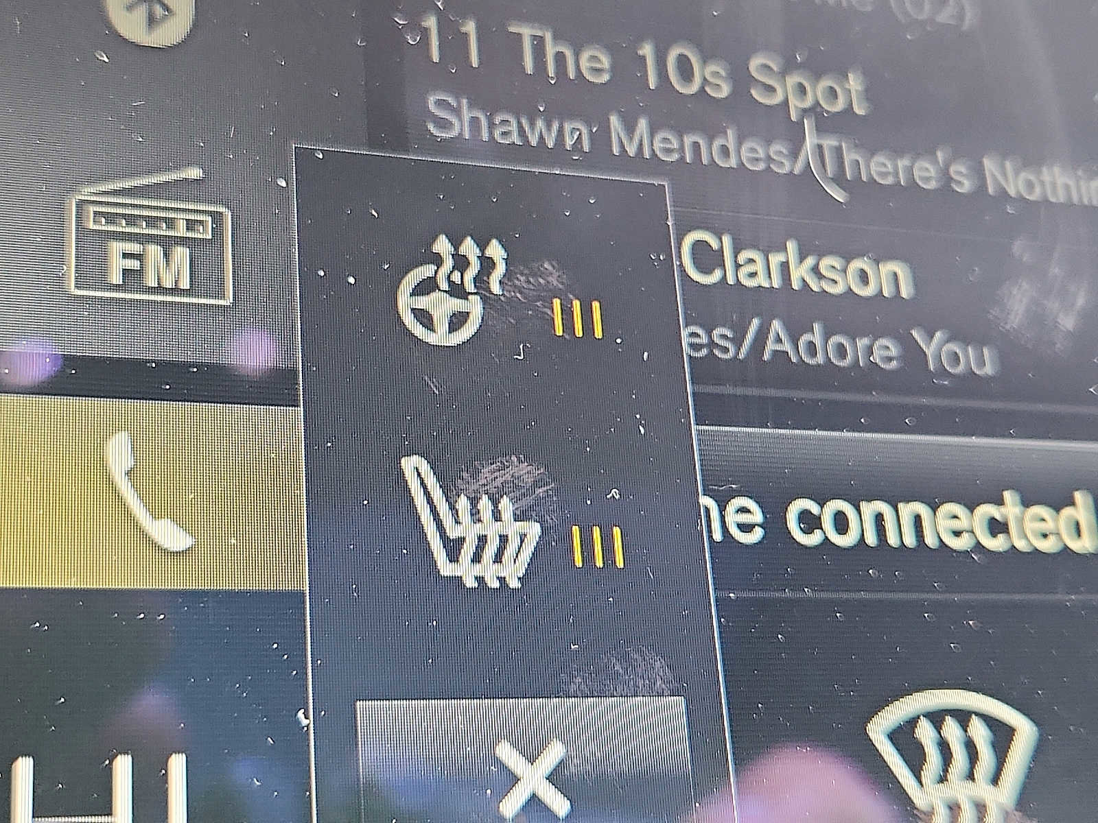 Used 2018 Volvo XC90 T6 Momentum w/ Convenience Package image 24