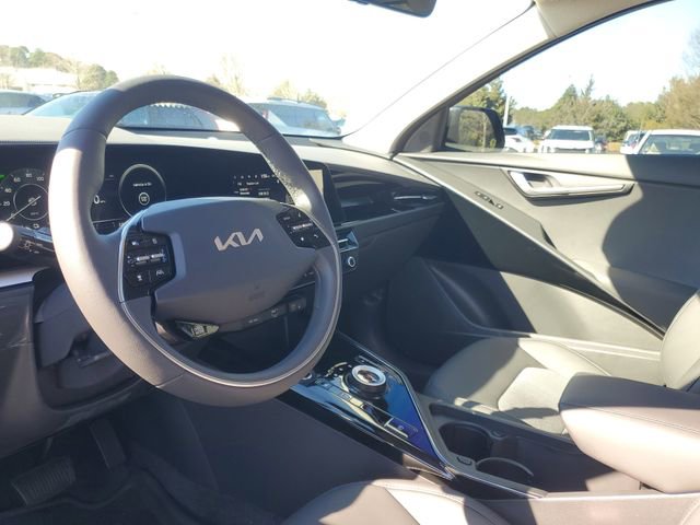 New 2025 Kia Niro Wind w/ Wind Preserve Package image 11