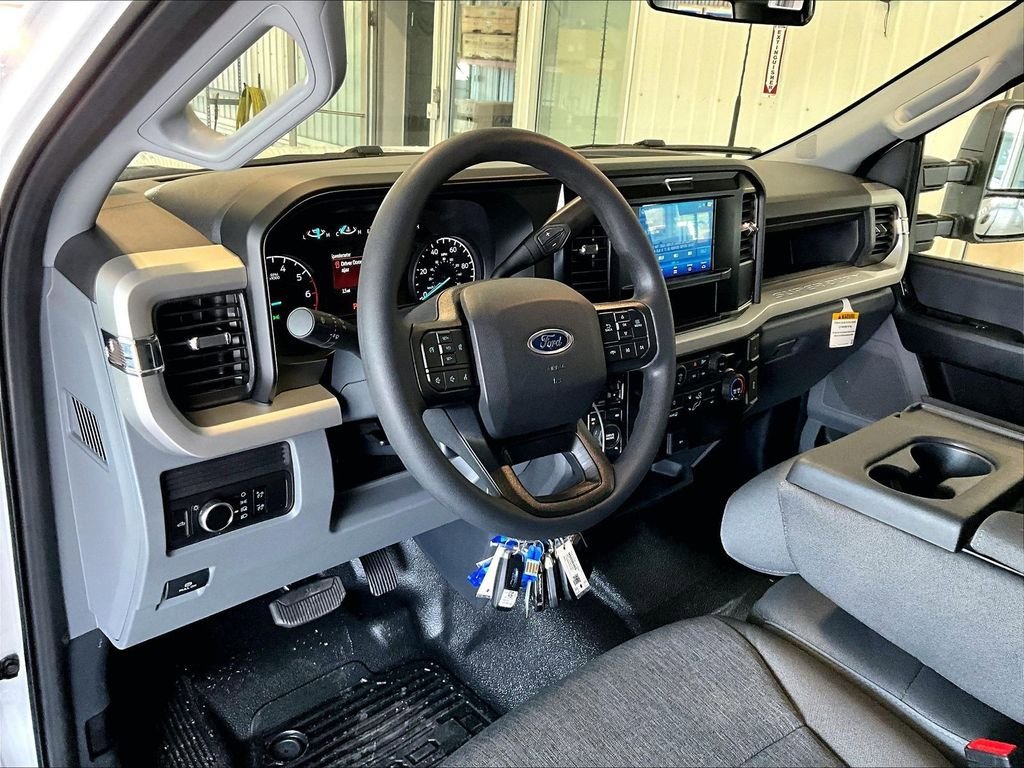 New 2026 Ford F250 XL w/ Snow Plow Prep Package AWD/4WD image 9