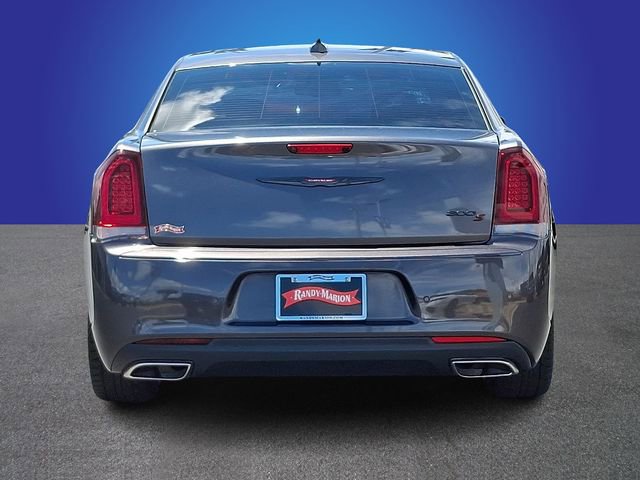 Used 2022 Chrysler 300 S RWD image 5