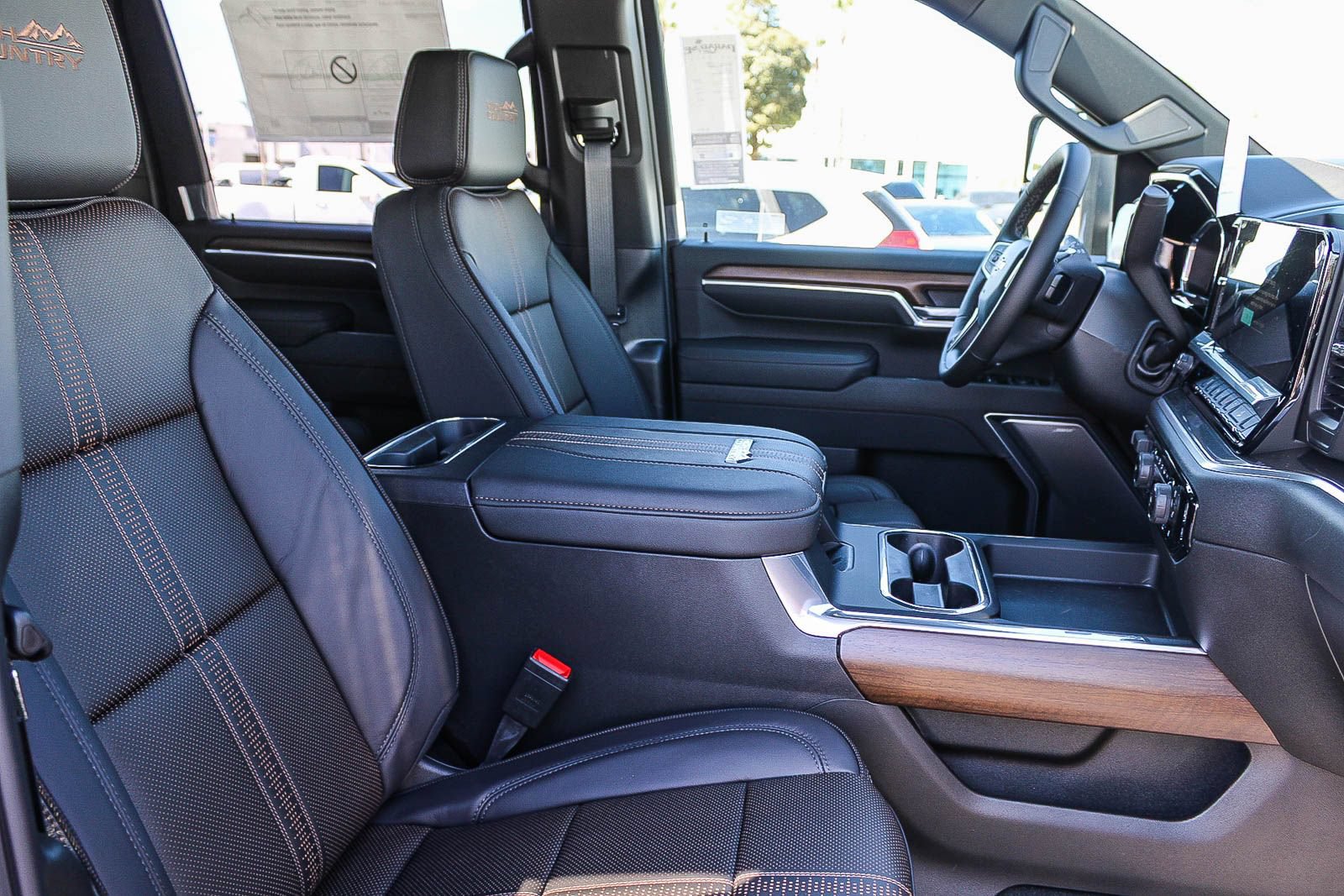 New 2026 Chevrolet Silverado 2500 High Country w/ Technology Package AWD/4WD image 16