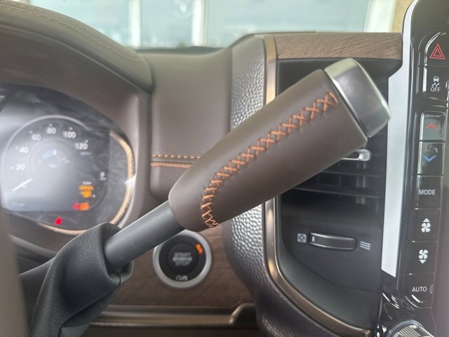 New 2025 RAM 2500 Limited image 36