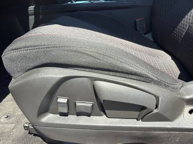 Used 2015 Chevrolet Equinox LS AWD/4WD image 13