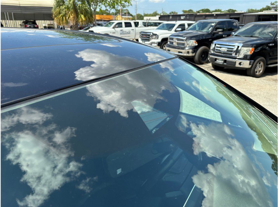 Used 2021 Lincoln Nautilus Reserve image 12