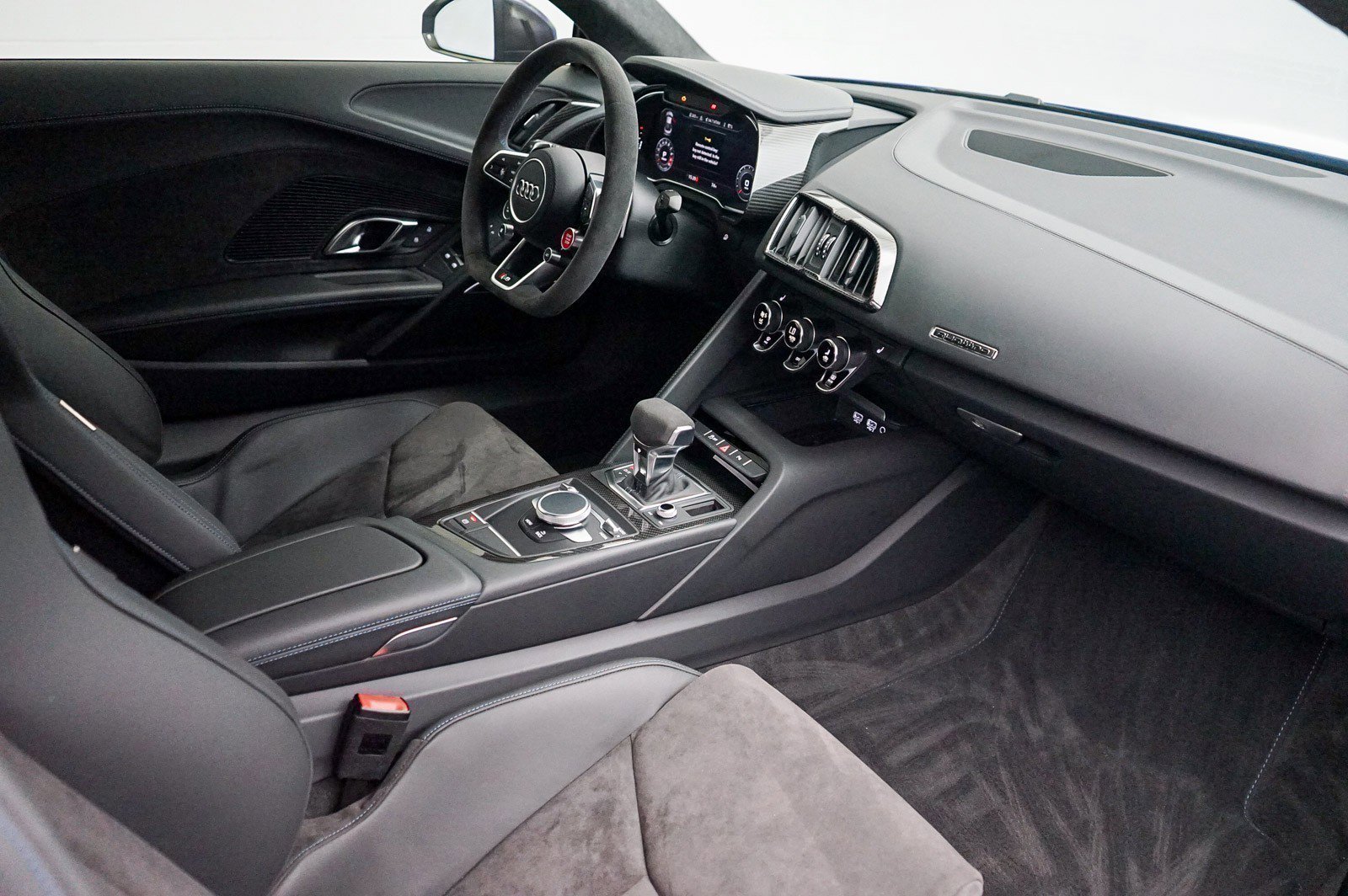 Used 2023 Audi R8 V10 performance image 20