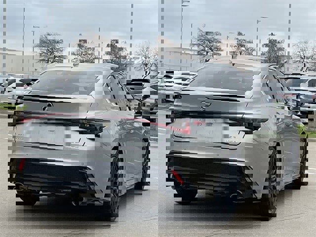 Used 2023 Lexus IS 350 F Sport image 4