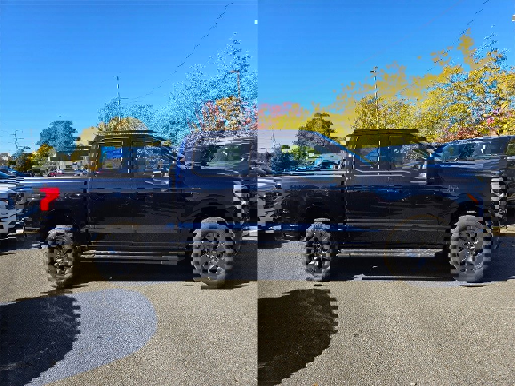 New 2025 Ford F150 Lightning Flash image 4