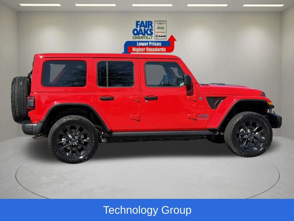 Certified 2025 Jeep Wrangler Unlimited Sahara image 7