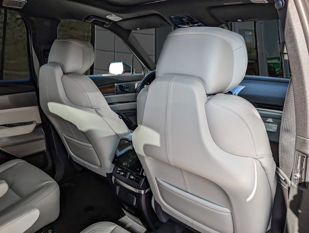 New 2026 Cadillac Vistiq Sport AWD/4WD image 22