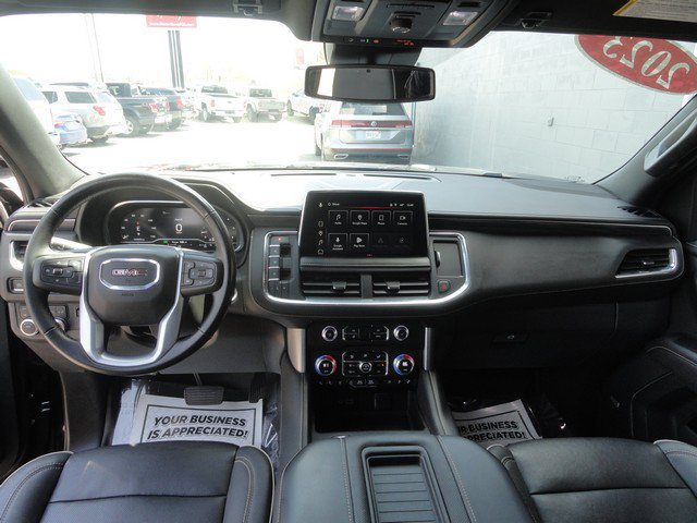 Used 2023 GMC Yukon SLT w/ Max Trailering Package AWD/4WD image 15