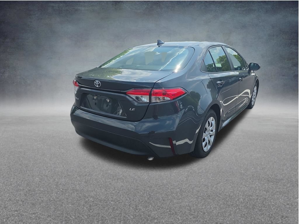 Used 2024 Toyota Corolla LE FWD image 5