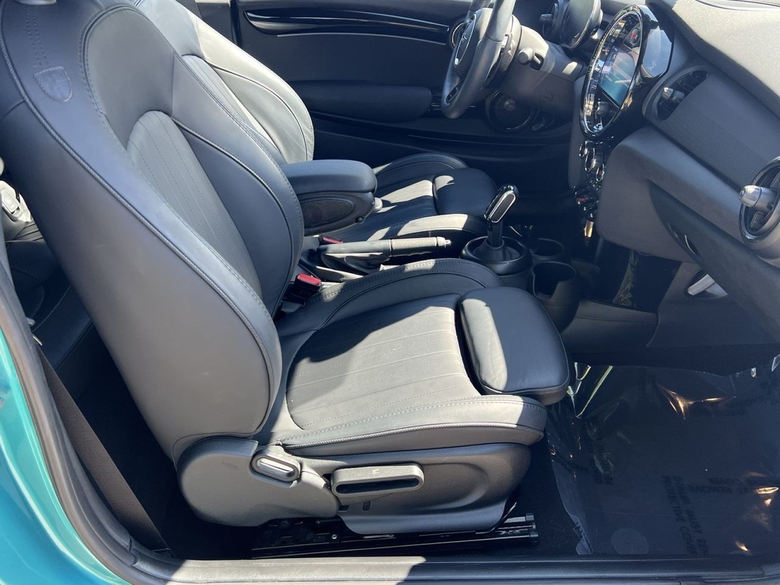 Used 2024 MINI Cooper S w/ Seaside Edition FWD image 26