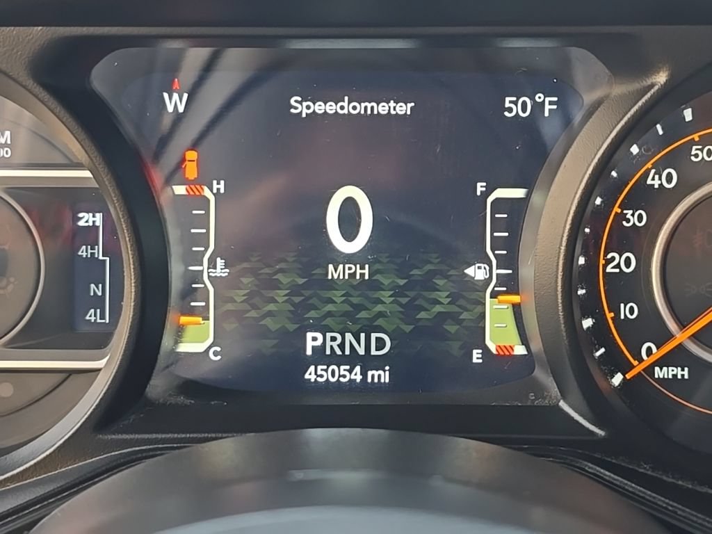 Used 2024 Jeep Wrangler Unlimited Rubicon AWD/4WD image 12