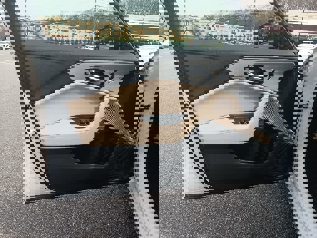 Used 2023 Acura TLX image 29