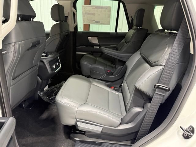 New 2027 Ford Expedition Active AWD/4WD image 16