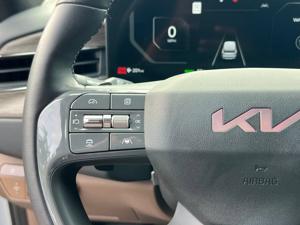 Certified 2024 Kia EV9 Land AWD/4WD image 21