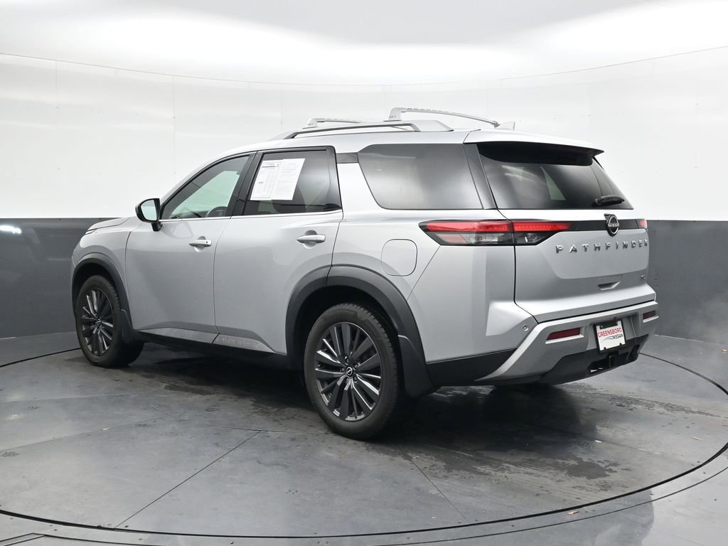 Used 2022 Nissan Pathfinder SL w/ SL Premium Package image 6