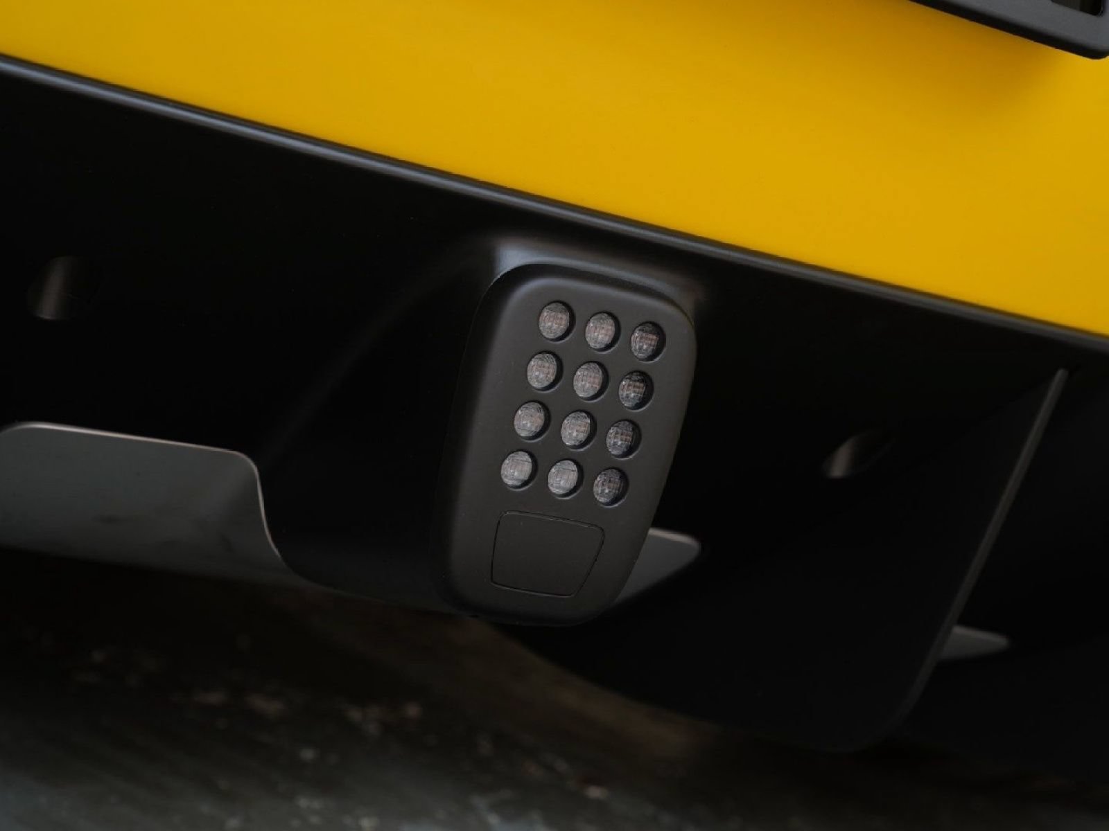 Used 2018 Ferrari 488 Spider RWD image 49