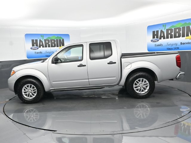 Used 2019 Nissan Frontier SV RWD image 2