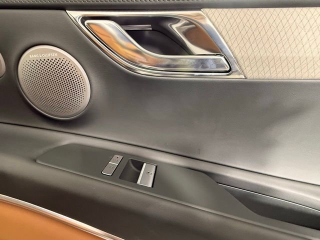 Used 2025 Genesis GV80 3.5T Prestige image 35