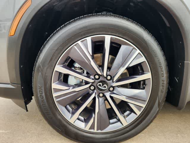 Certified 2027 INFINITI QX60 Luxe w/ Cargo Package FWD image 7