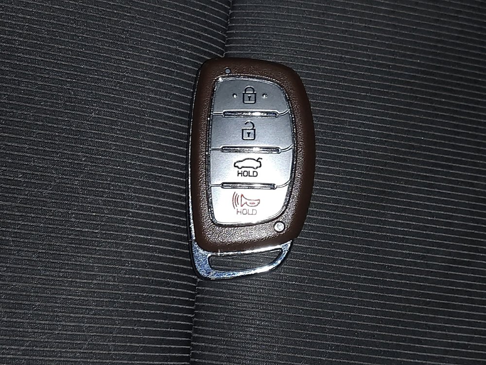 Used 2018 Hyundai Elantra Value Edition image 32