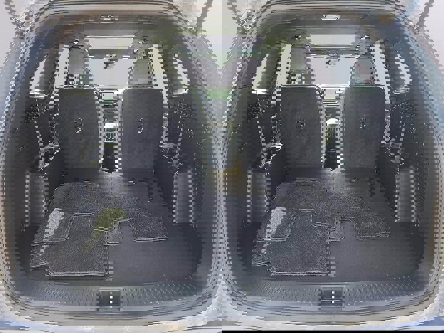 Used 2024 Kia Sorento SX Prestige w/ Sage Leather Package image 36